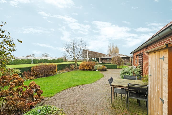 Foto 46 van Hoevensestraat 4-A