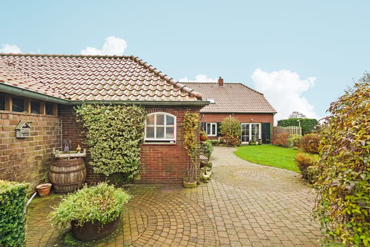 Foto 52 van Hoevensestraat 4-A