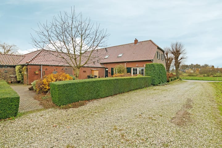 Foto 58 van Hoevensestraat 4-A