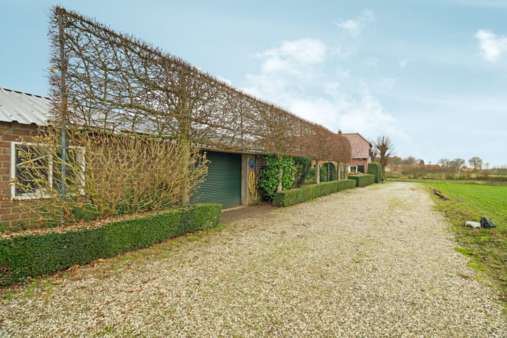 Foto 61 van Hoevensestraat 4-A