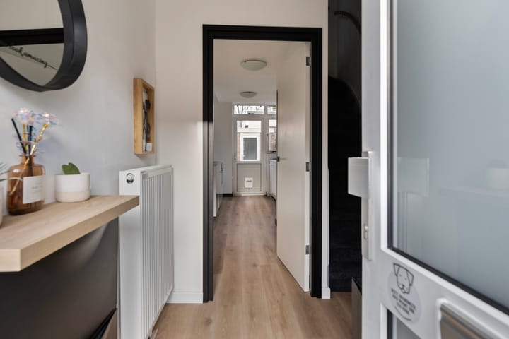 Foto 9 van Hugo de Grootstraat 106