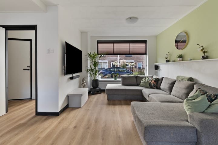 Foto 12 van Hugo de Grootstraat 106