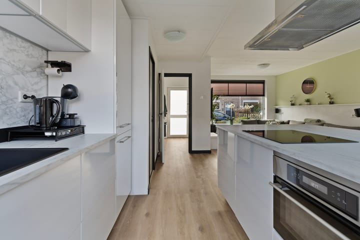 Foto 14 van Hugo de Grootstraat 106