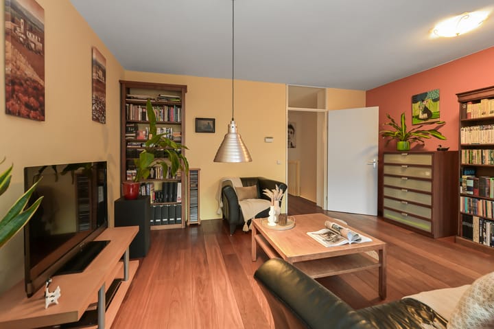 Foto 2 van Bermuda 27