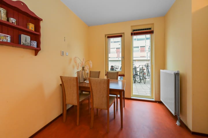 Foto 11 van Bermuda 27