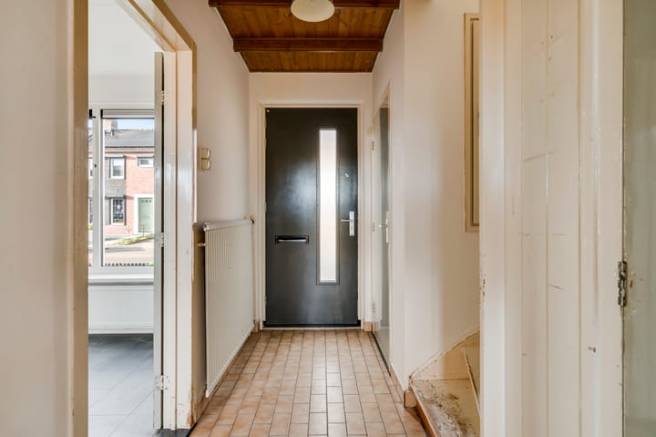 Photo 2 of De Wal 12