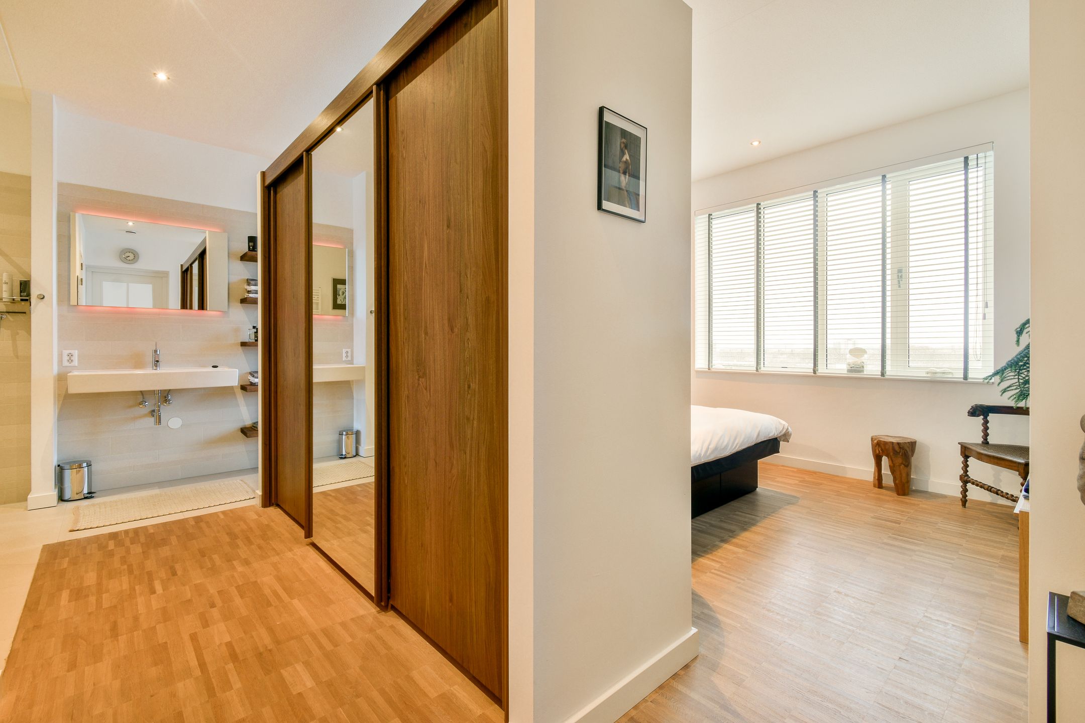 Foto 24 van Gustav Mahlerlaan 545-A