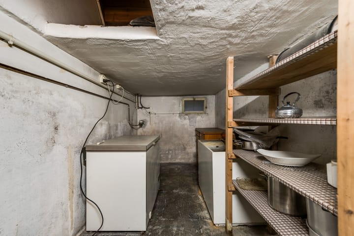 Foto 22 van Tromplaan 63