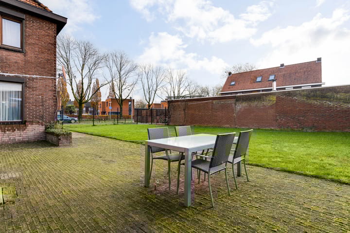 Foto 23 van Tromplaan 63