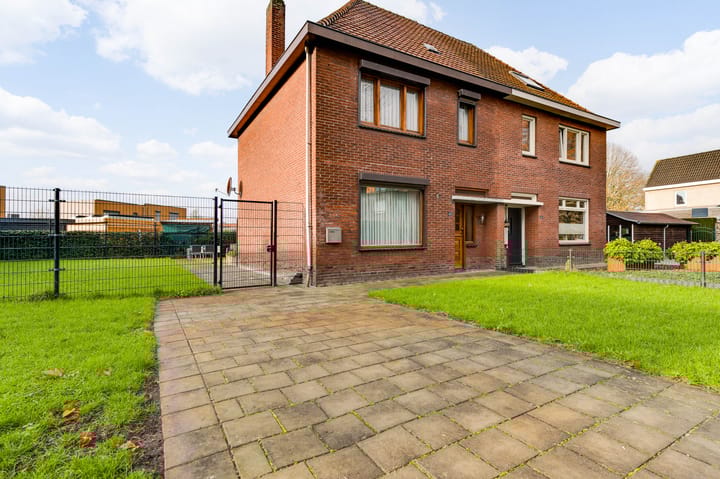 Foto 26 van Tromplaan 63