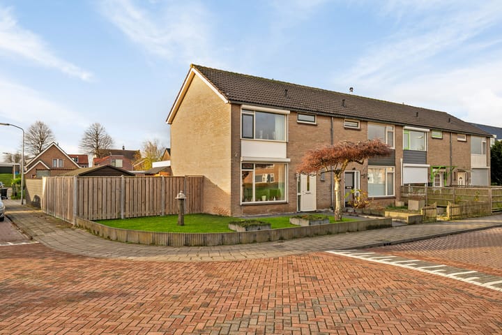 Foto 1 van Klimopstraat 1