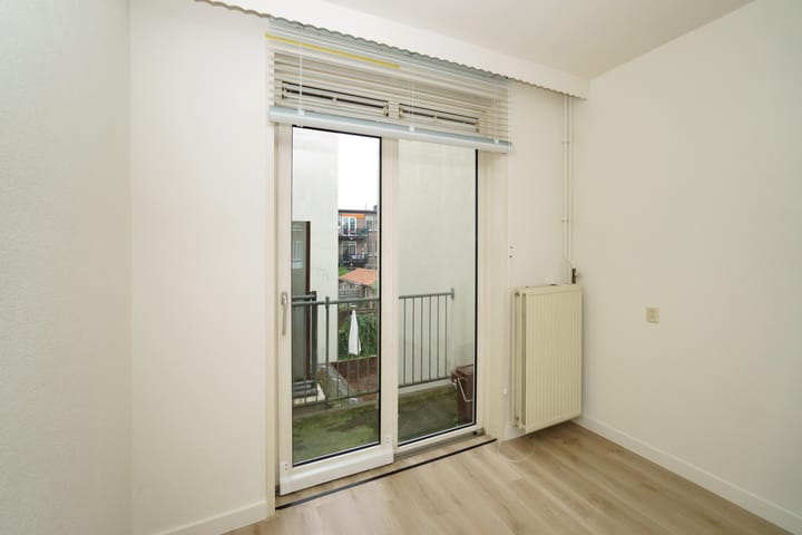 Photo 6 of Laan van Nieuw-Guinea 91-BS