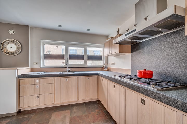 Foto 21 van Jan Verschurensingel 78