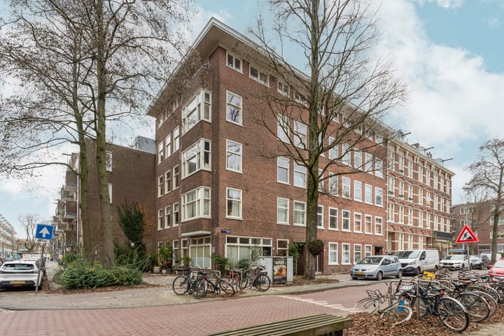 Foto 30 van Zaandijkstraat 10-A2