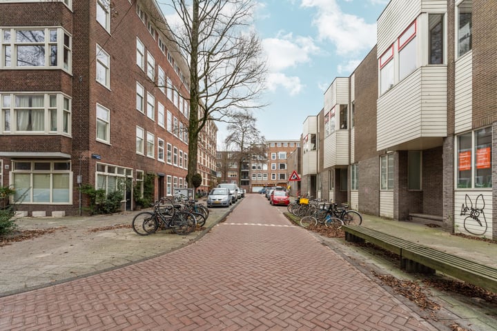 Bekijk foto 33 van Zaandijkstraat 10-A2