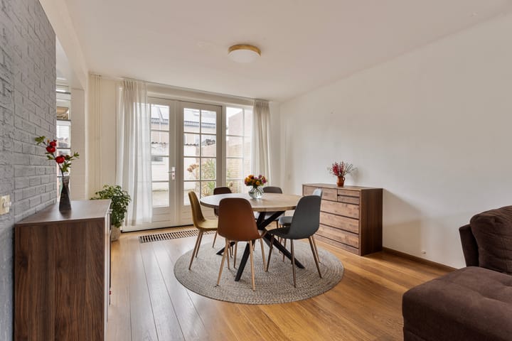 Foto 8 van Rembrandtstraat 61