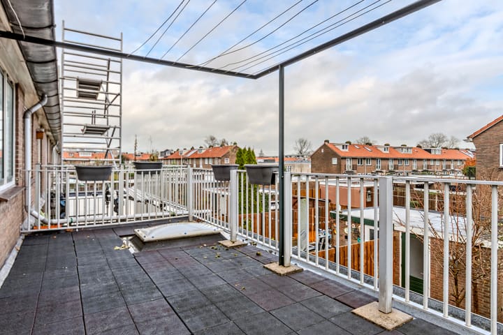 Foto 17 van Tutein Noltheniusplein 2