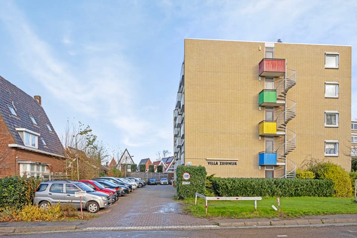 Photo 6 of Zuiderweg 221