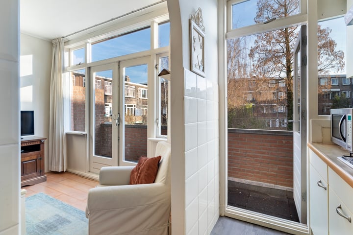 Bekijk foto 18 van Geertsemastraat 8-B02