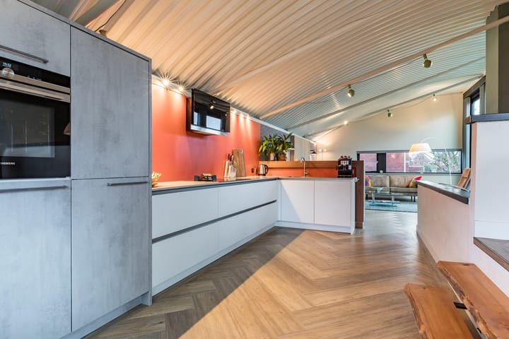 Foto 3 van Marga Klompélaan 31