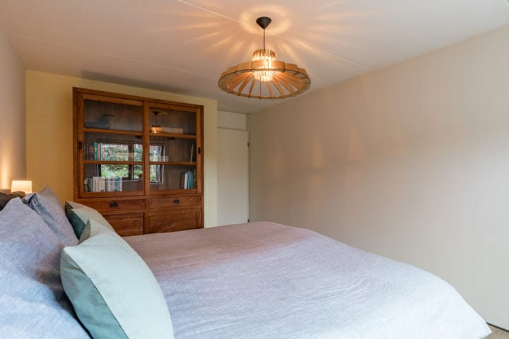 Foto 20 van Marga Klompélaan 31