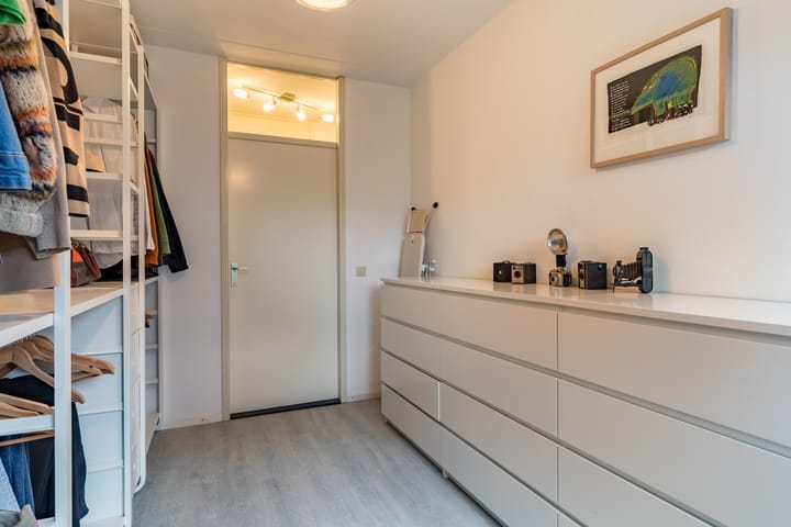 Foto 22 van Marga Klompélaan 31