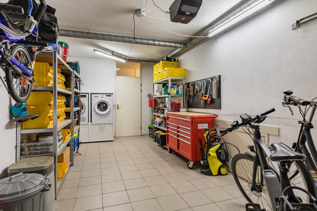 Foto 28 van Marga Klompélaan 31