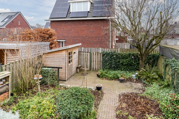 Foto 35 van Marga Klompélaan 31