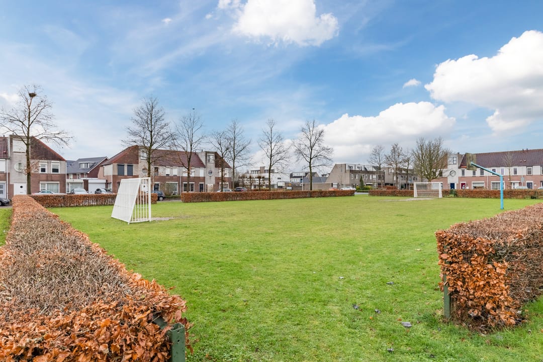 Foto 43 van Marga Klompélaan 31