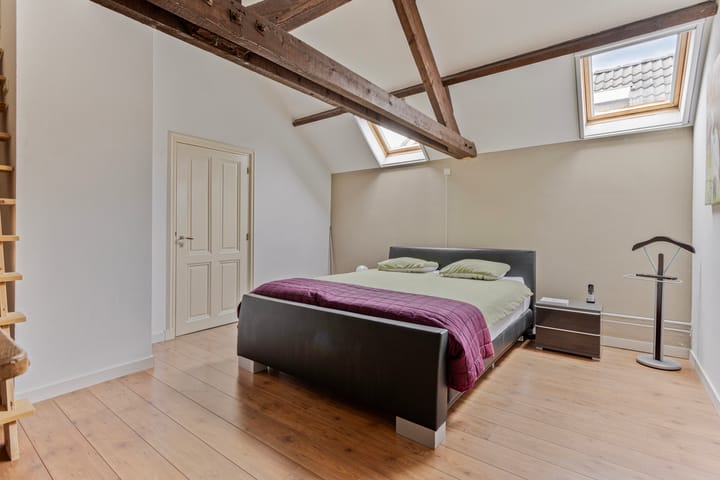 Foto 51 van Sint Leonardusstraat 9