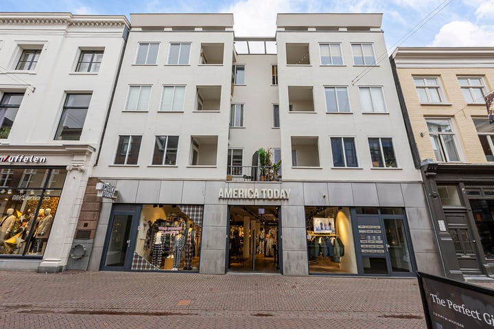 Bekijk foto 1 van Bakkerstraat 64-3