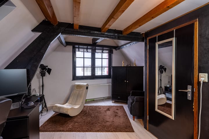 Foto 22 van Wijnstraat 10