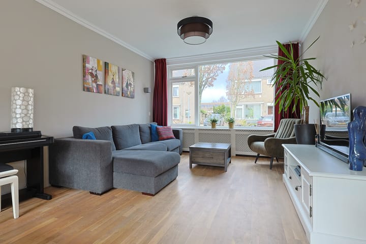 Photo 7 of Burgemeester Verstegenstraat 17