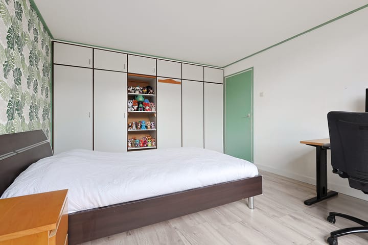 Photo 18 of Burgemeester Verstegenstraat 17