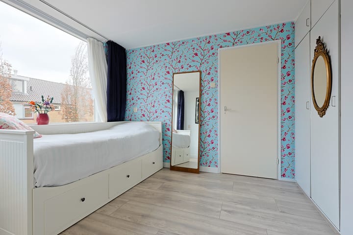 Photo 24 of Burgemeester Verstegenstraat 17