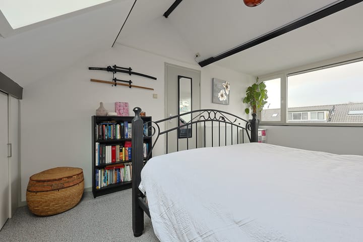 Photo 27 of Burgemeester Verstegenstraat 17