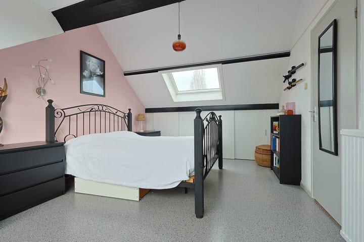 Photo 28 of Burgemeester Verstegenstraat 17