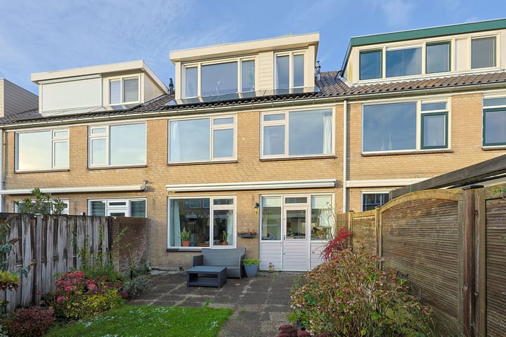 Photo 30 of Burgemeester Verstegenstraat 17