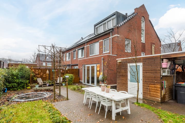 Foto 5 van Ermelindishof 10