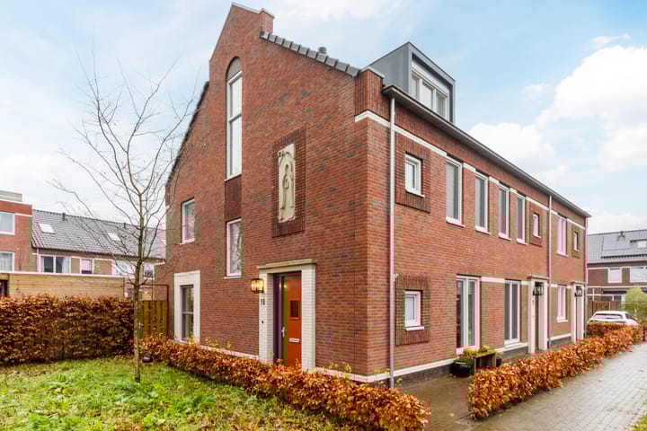 Foto 6 van Ermelindishof 10