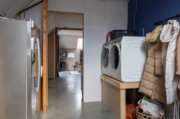 Photo 29 of Hoofdweg 130