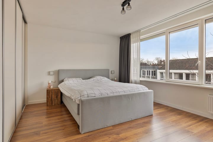 Foto 27 van Aambeeld 4