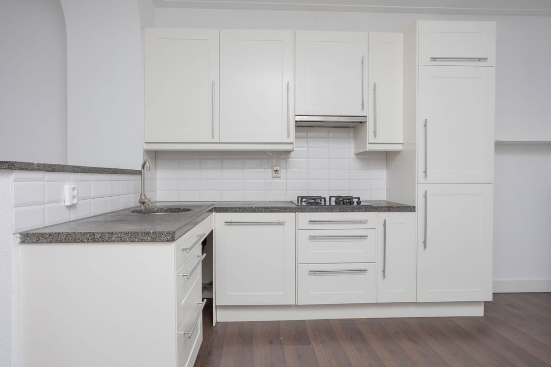 Photo 13 of Emmastraat 4-1