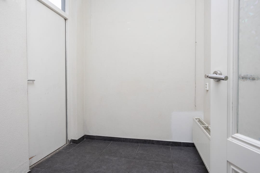 Photo 17 of Emmastraat 4-1