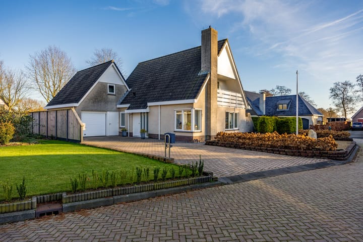 Foto 9 van Fluitekruid 1