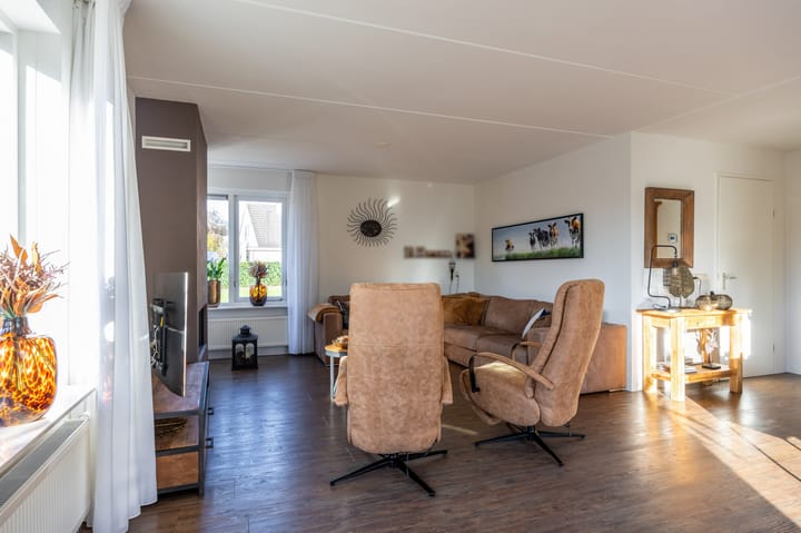 Foto 16 van Fluitekruid 1