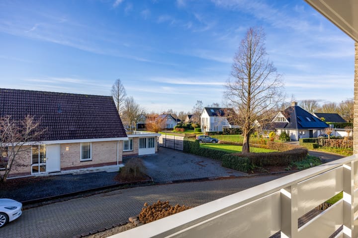 Foto 41 van Fluitekruid 1