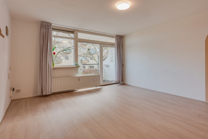 Foto 2 van Larenseweg 157-8