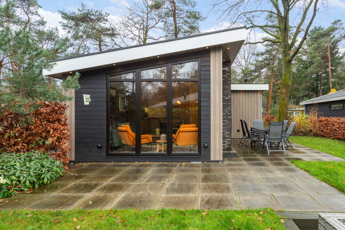 Foto 25 van Krimweg 160-194A