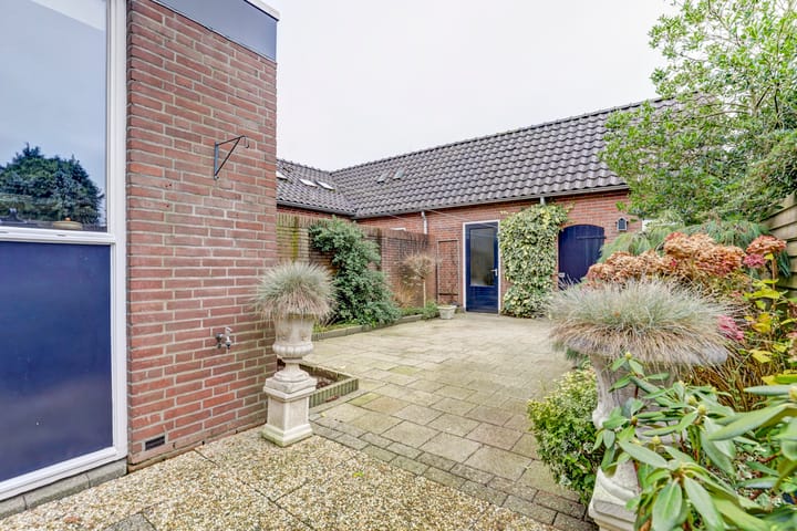 Foto 32 van Hennepstraat 53